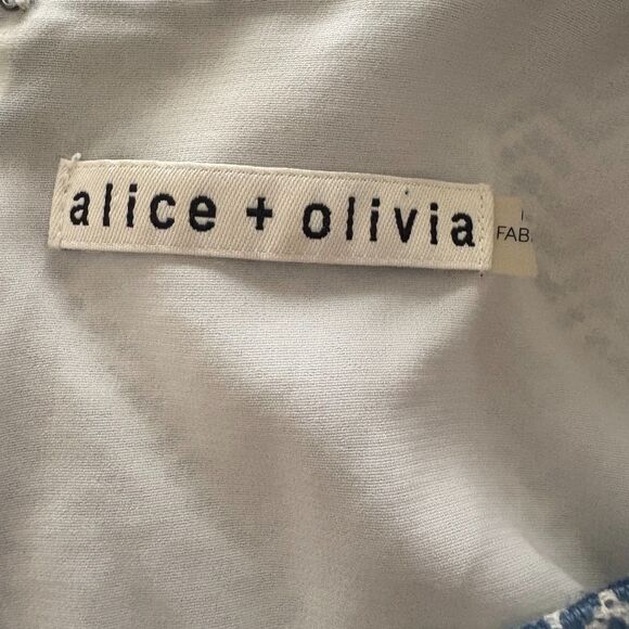 Alice + Olive Sarina Chevron Print Jacquard Crop Top Blue As Seen On TV Size XS - Picture 4 of 5